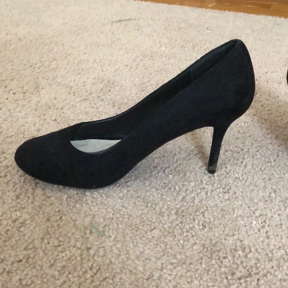 🌺3 for $10🌺 Primark Wide Fit Black velvet faux suede heels - Picture 2 of 5